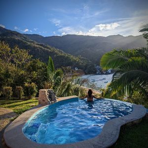 Meet your Posher, Naty